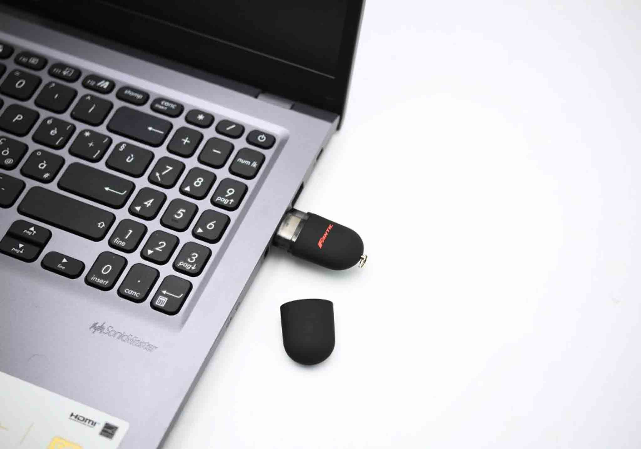 Fantic Motor: USB Stick 16GB