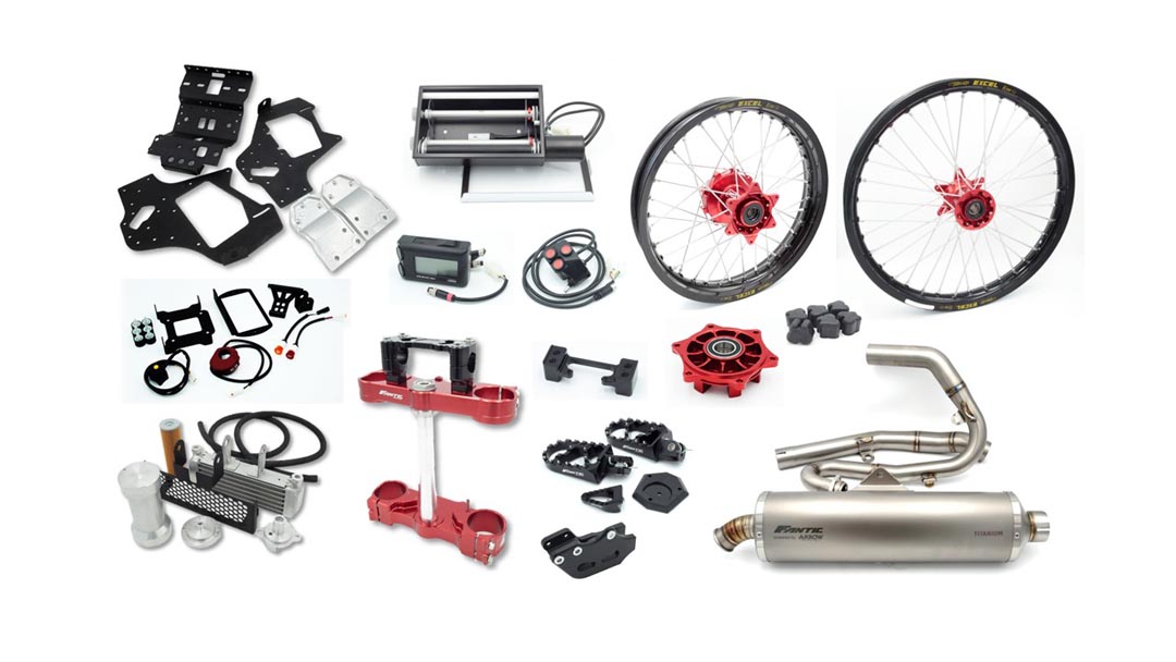 Fantic Motor: Kit Replica XEF450 Rally Factory