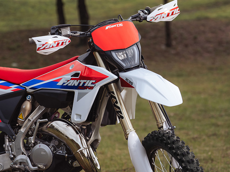 moto ENDURO XE 125 - 2026