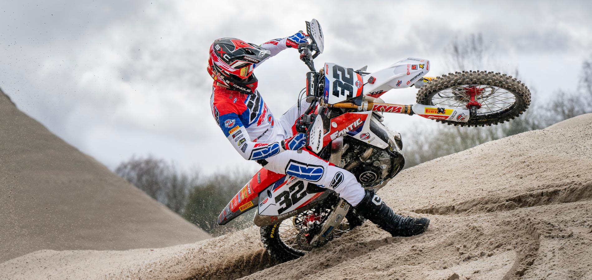 slider Fantic Racing